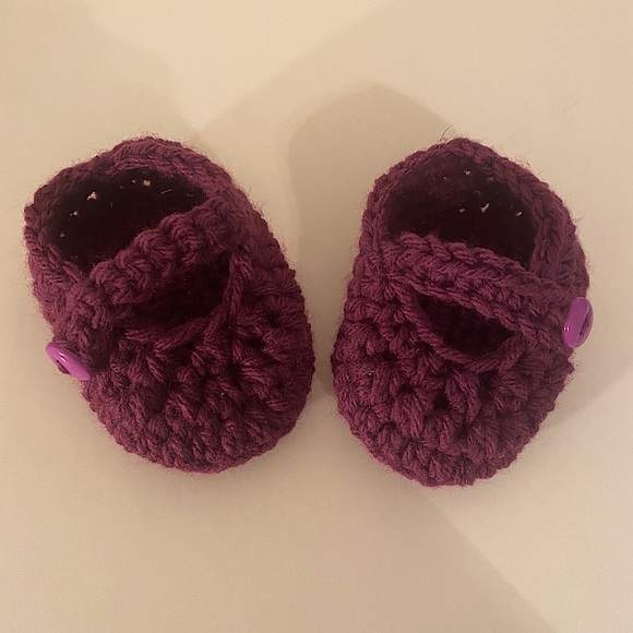 Baby  Mary Janes - Picture 1 of 1
